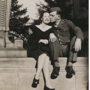 Meet your Posher, Lyndsey